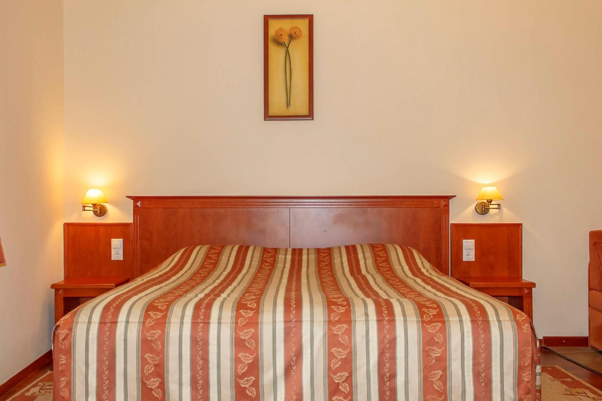 Hotel Pannon Panzió Mohács Esterno foto