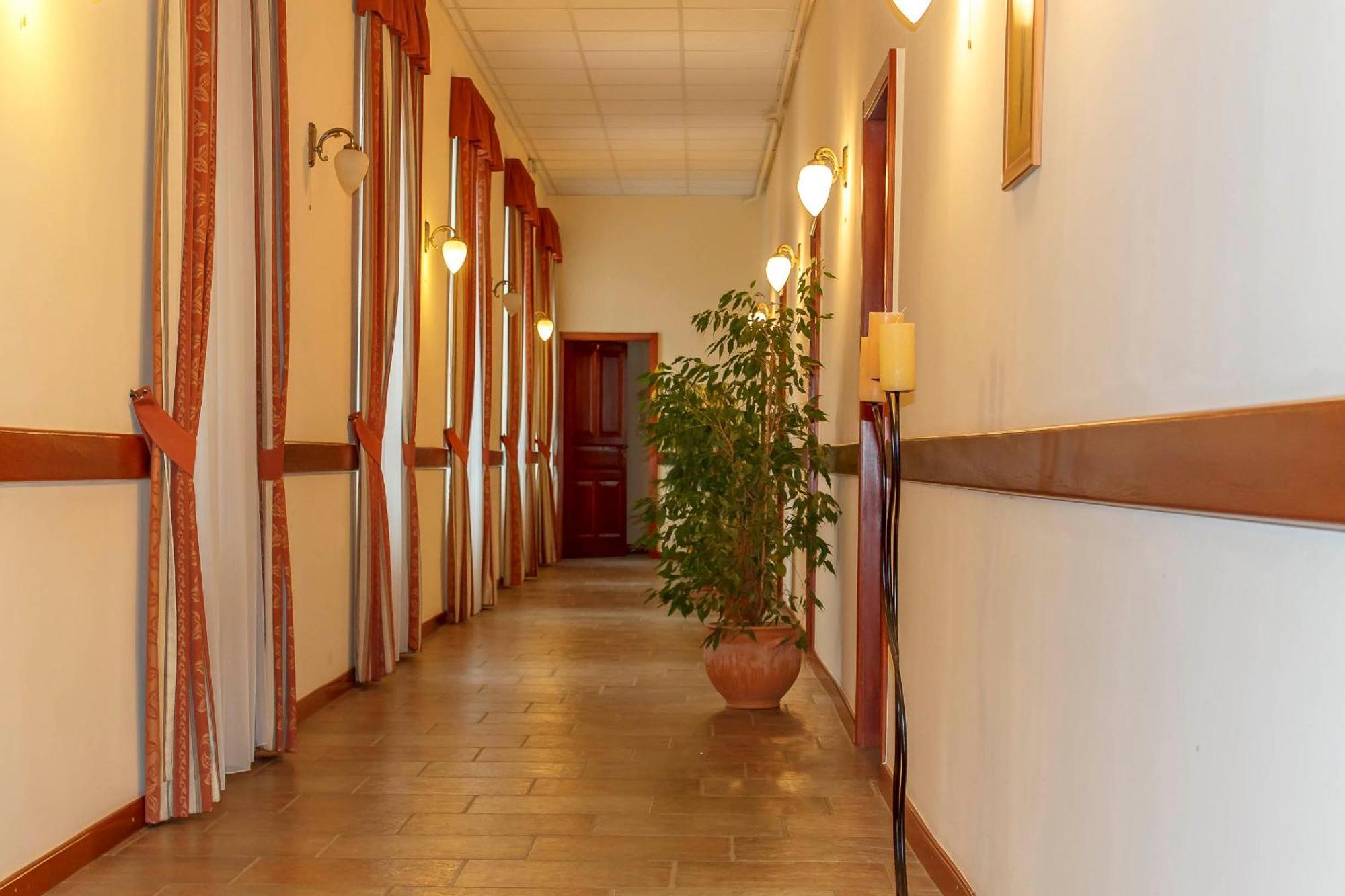 Hotel Pannon Panzió Mohács Esterno foto