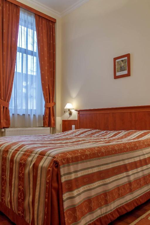 Hotel Pannon Panzió Mohács Esterno foto