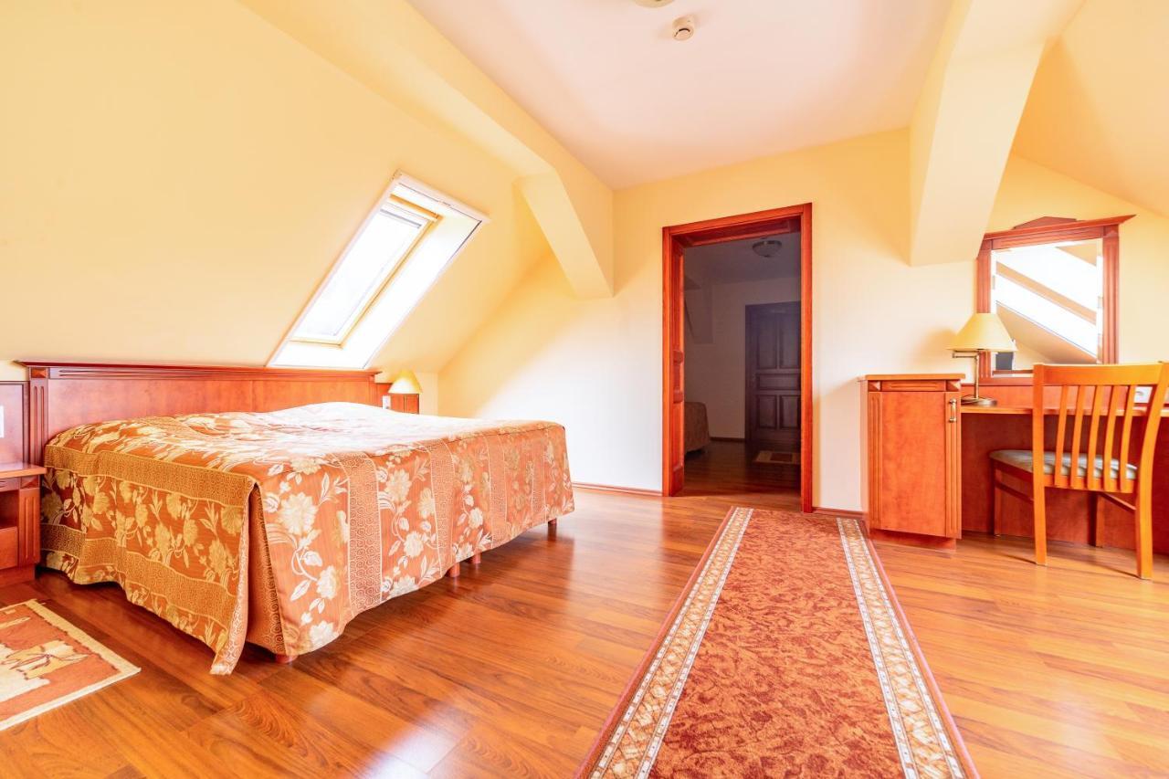 Hotel Pannon Panzió Mohács Esterno foto