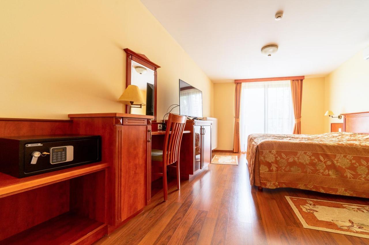 Hotel Pannon Panzió Mohács Esterno foto