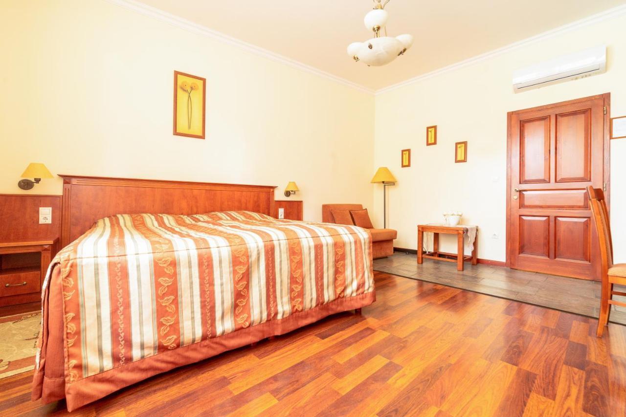 Hotel Pannon Panzió Mohács Esterno foto